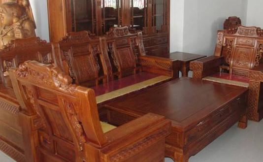 花梨木板材的優(yōu)缺點(diǎn)-花梨木的清潔保養(yǎng)方法