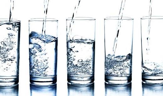 冬季口干舌燥怎么辦?教你補水除燥的秘訣