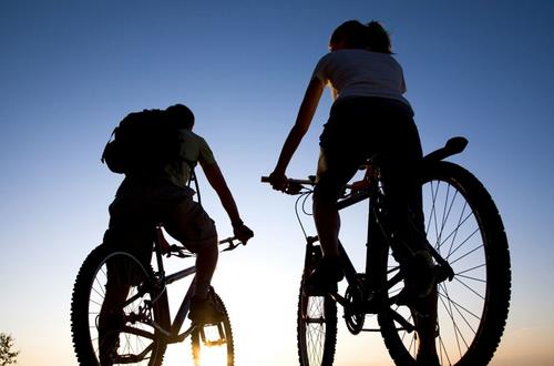 騎車走路去上班 須防皮膚受損