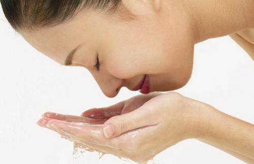 如何做好青春期的衛(wèi)生保健