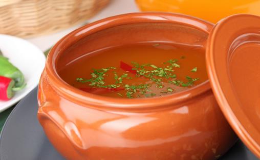 煲湯小技巧 讓你學(xué)會(huì)給湯放調(diào)料