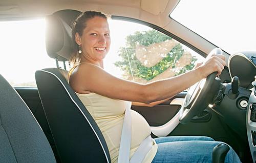 準(zhǔn)媽媽開車上下班有哪些原則需要謹(jǐn)記？