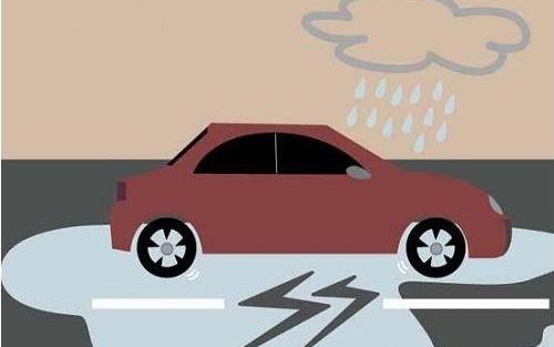 暴雨陣陣 司機開車這些安全事項不能忘