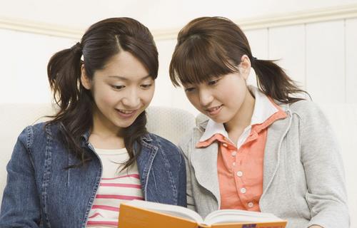 中學生早戀調查報告