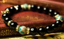 黑瑪瑙是什么？黑瑪瑙的功效與作用