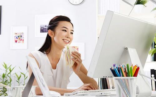 零食不離嘴易發胖 上班族養生遠離7大惡心