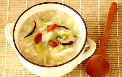 女人貧血吃什么好？12款養(yǎng)生粥推薦