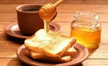 不同時間喝蜂蜜水有不同的養生功效