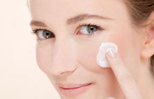 正確使用浴后乳液 保護身體肌膚