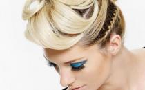 頭發干枯怎么辦 8個護發餐告別頭發問題