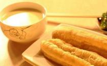 油條配豆漿？這4種常見的早餐吃法不健康