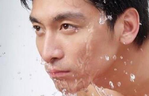 型男要知道的四個護(hù)膚問題