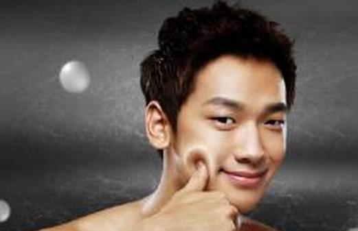 男士護膚:針對不同男人需求的護膚方案