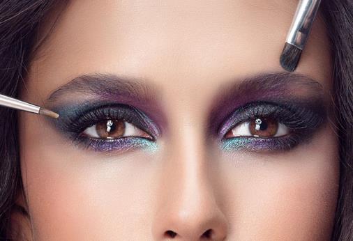 為你解答眼影顏色搭配學(xué)