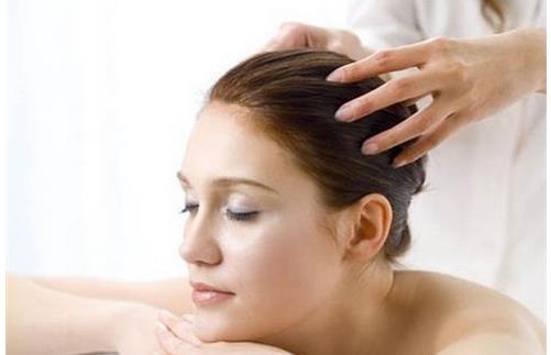 頭發長得慢 多吃這些讓你長發及腰