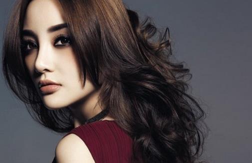 怎樣擁有明星般艷麗紅唇？