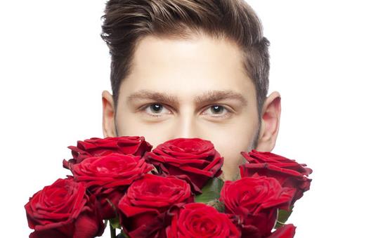 男人祛痘有妙招 護(hù)膚要點別忽視