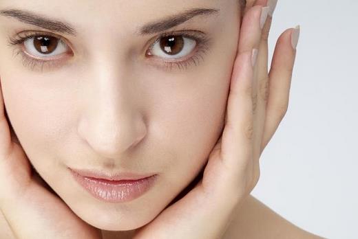 養(yǎng)顏祛斑汁 擺脫斑點狗