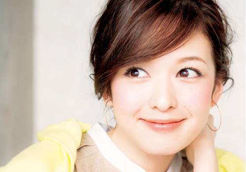 告別粗糙痘痘肌 還肌膚無(wú)暇潔凈