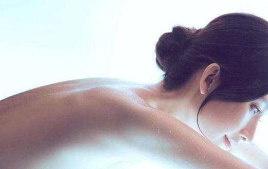 能瘦背的運動有哪些