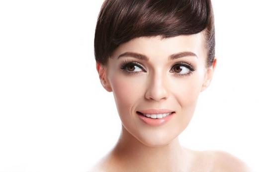 夏季妝容容易花 怎么辦