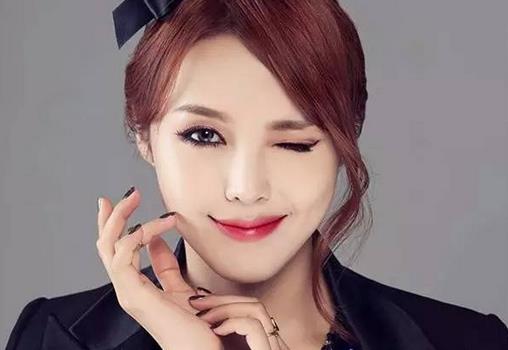 美麗眼影妝 為約會創(chuàng)造機(jī)會