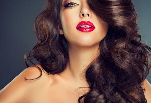 護(hù)發(fā)寶典：洗發(fā)禁忌多，食療方能養(yǎng)發(fā)