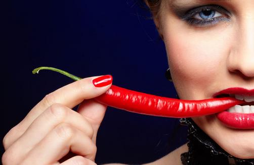 苦惱:吃辣椒臉上長痘痘怎么辦?