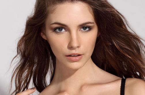 女性臉部特征關乎卵巢