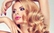 如何輕松修復頭發分叉，讓頭發柔順光彩