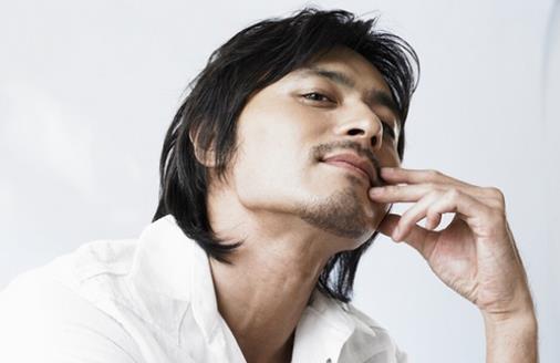 肌膚干燥怎樣補水 男人肌膚補水的誤區