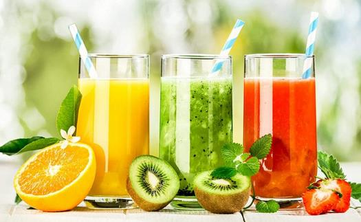 如何在家榨出一杯比較營養(yǎng)的果汁