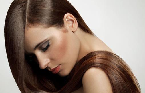 頭發總是油膩？枕頭是“禍害”