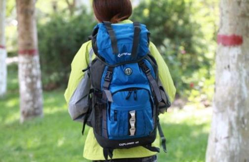 旅行背包的常識(shí)：內(nèi)架包和外架包的區(qū)別