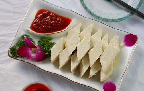 當心!男人吃豆腐有危害