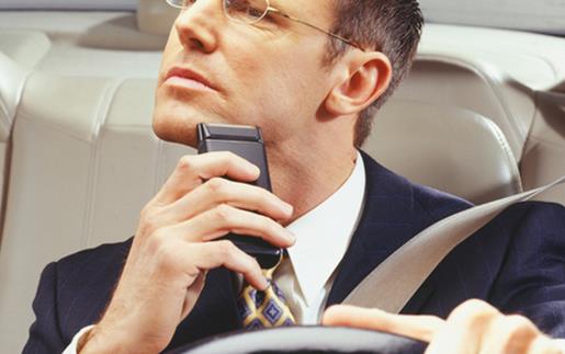 男士剃須刀 刮胡刀保養(yǎng)4個(gè)步驟