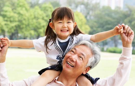 分開帶孫影響老人夫妻感情