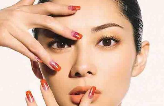 五個(gè)錯(cuò)誤保濕方法 讓你的肌膚更干燥