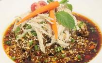 雞絲拌木耳解膩清腸補虛養身