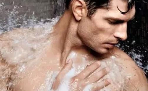 男人經常熱浴生理功能易遭殃