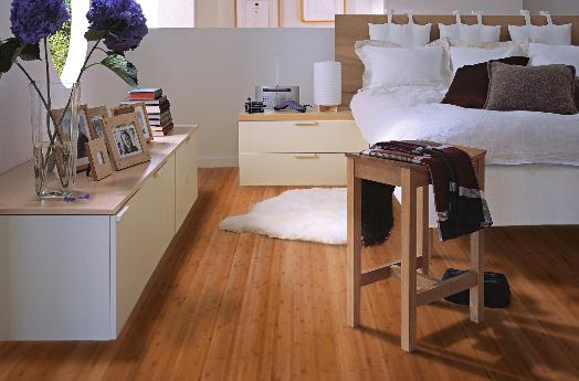 地板泡水如何挽救呢?