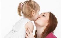 母嬰之間親吻溝通秘訣