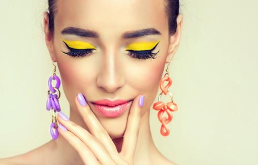 簡易化妝小貼士，一秒鐘變身化妝師