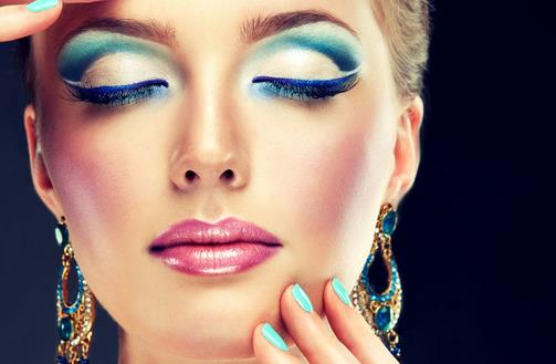 賴床族的五分鐘上班妝