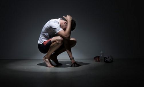 對著鏡子扮喜怒哀樂可以為你解壓