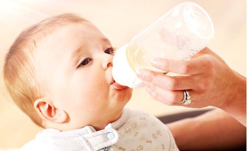 謹記！人工喂養寶寶須知