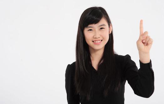 職場(chǎng)上如何替別人裝傻？