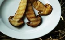 松茸有什么營養？烤松茸的做法