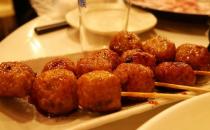 豬肉怎樣才好吃？豬肉丸子老少皆宜