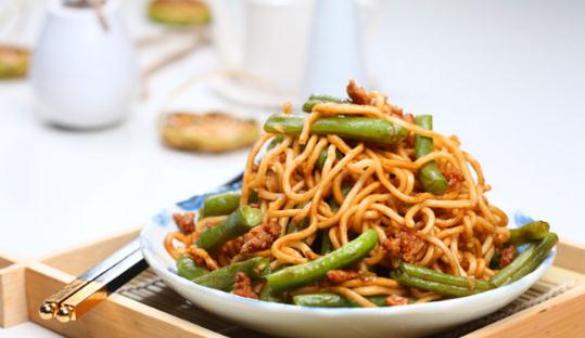 燜面是怎樣的？燜面的做法